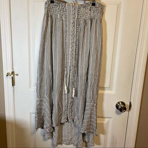 American Eagle 🦅 Long Skirt